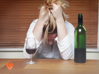 Панические атаки при алкоголизме в Усть-Калманке